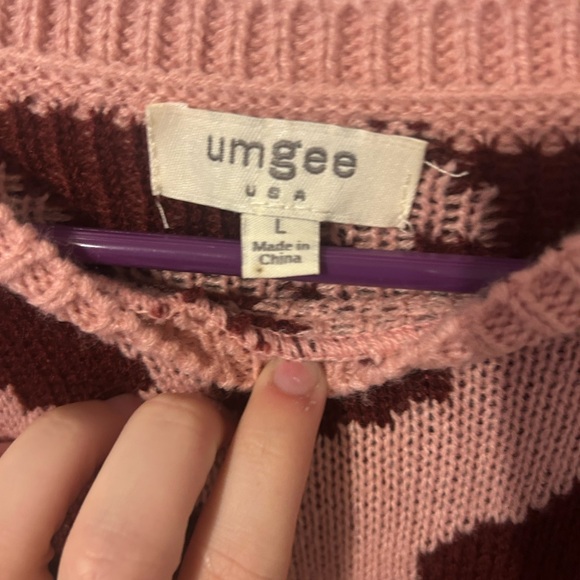 Leopard Print Sweater - Pink and Brown - Picture 2 of 3